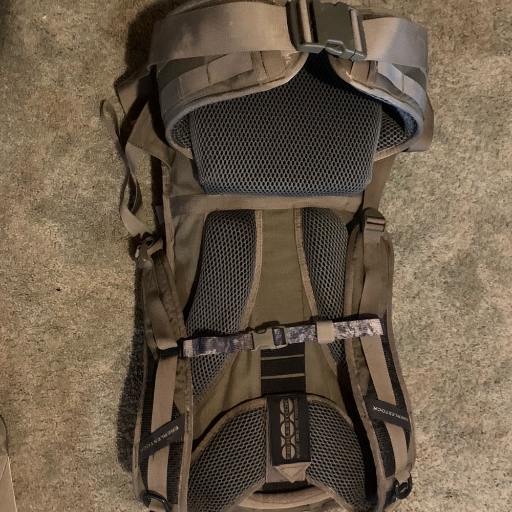 Eberlestock J34 Carry Backpack View 3